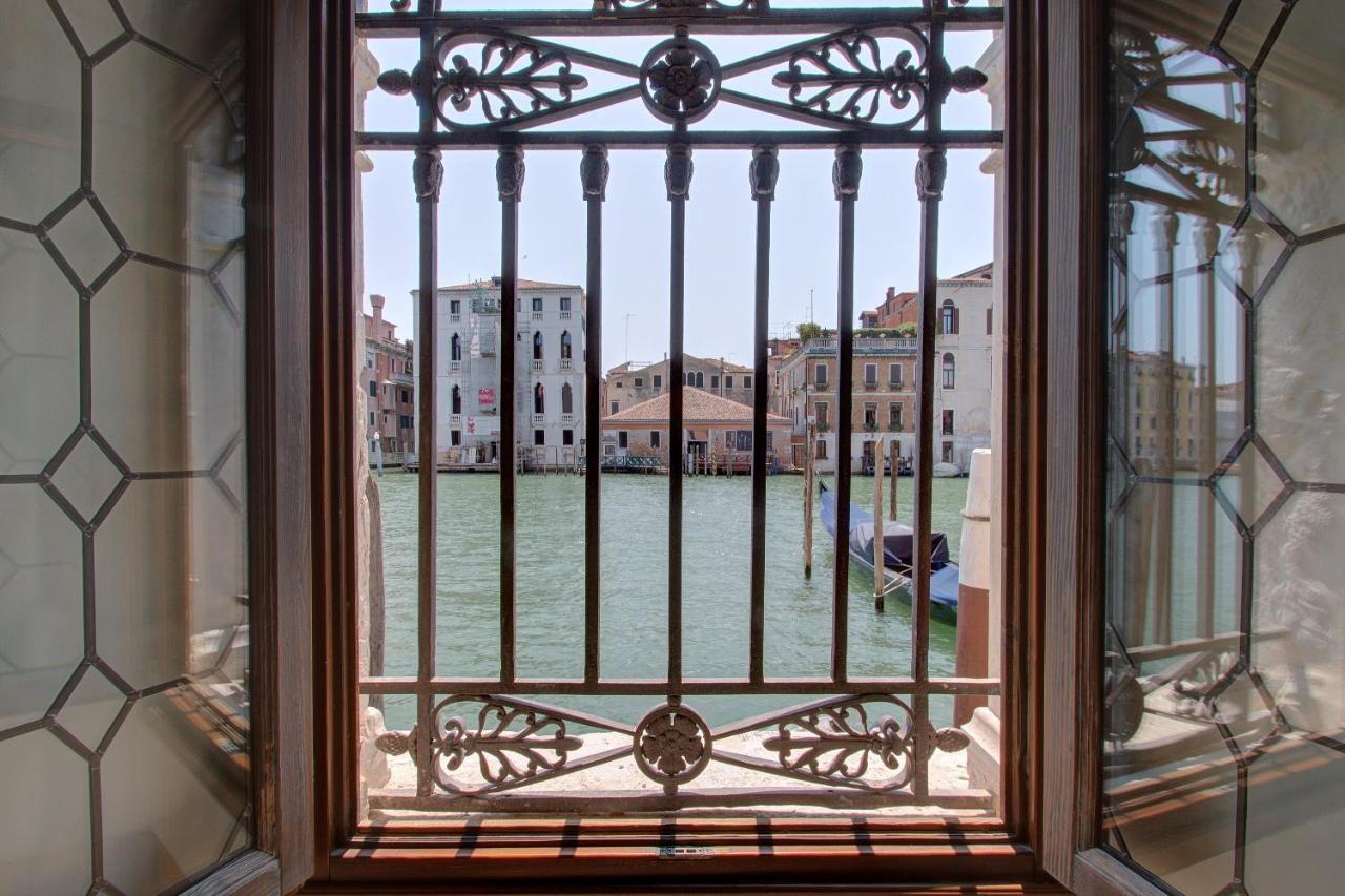 Tribuno Grand Canal Veneza Exterior foto