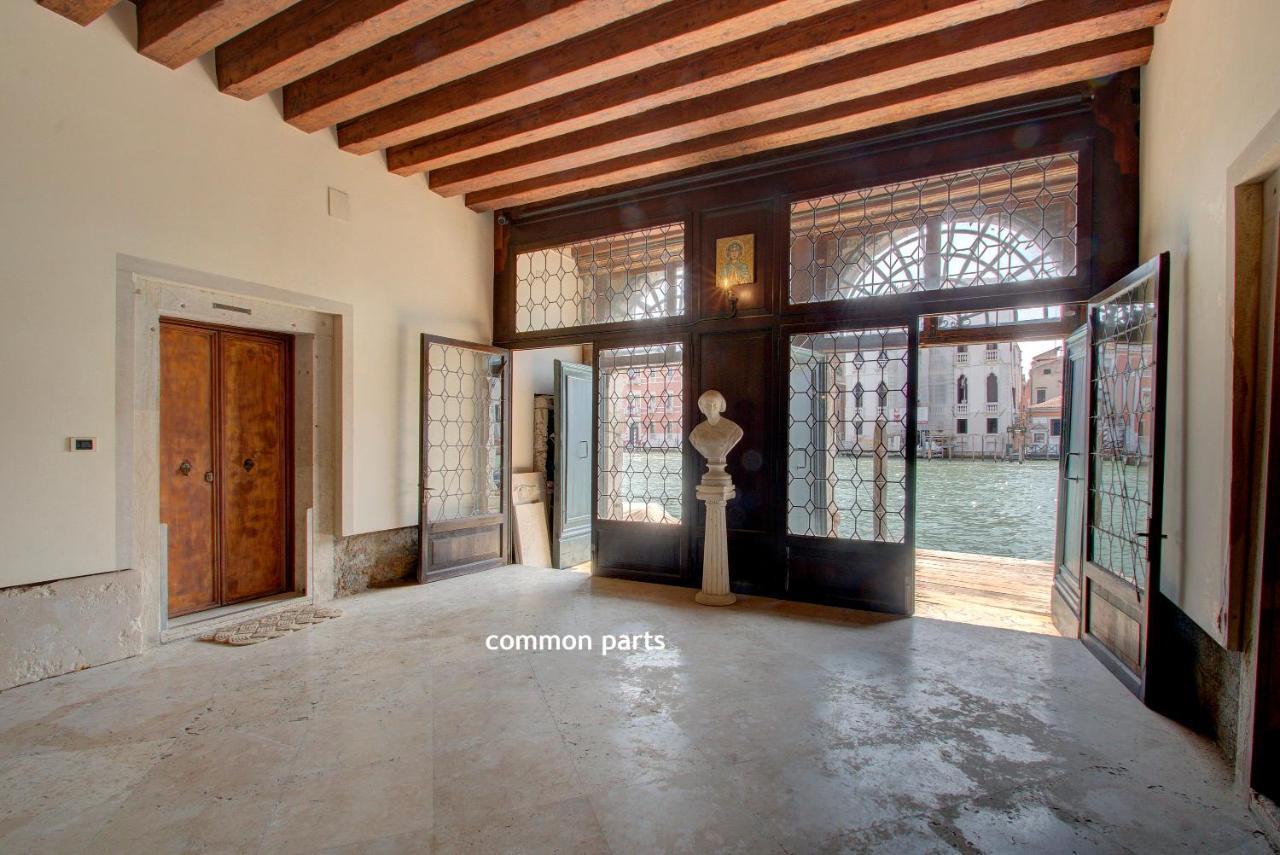 Tribuno Grand Canal Veneza Exterior foto